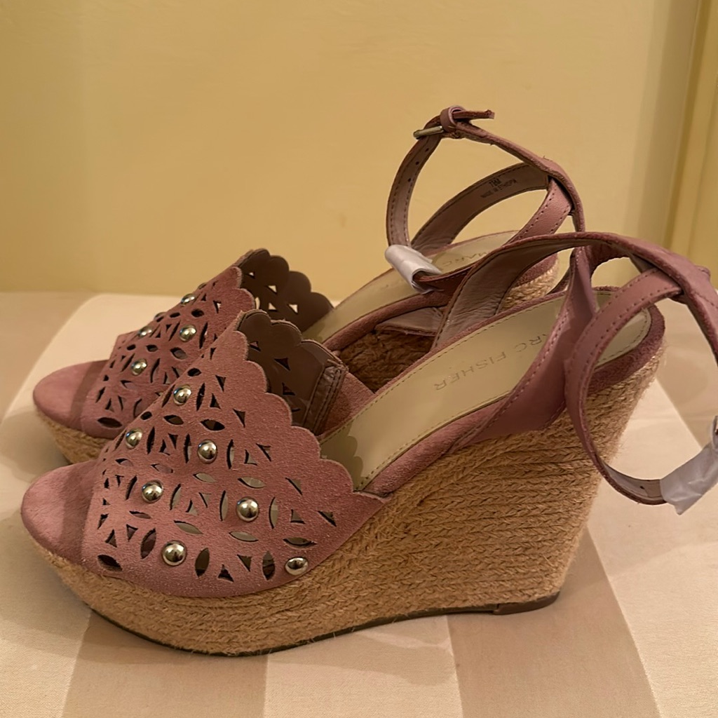 Brand New Marc Fisher Wedges